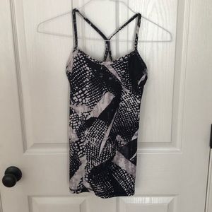 Lululemon tank